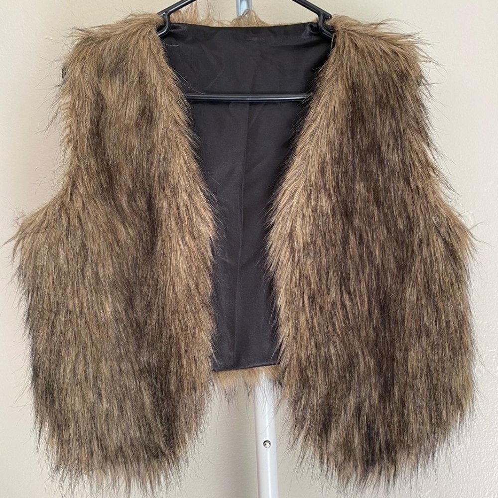 Faux Fur Vest Size Small